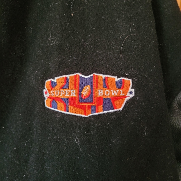 Reebok Superbowl XLIV Jacket Size XL Saints vs Colts 2010 Black Quilted Logo - Picture 3 of 7